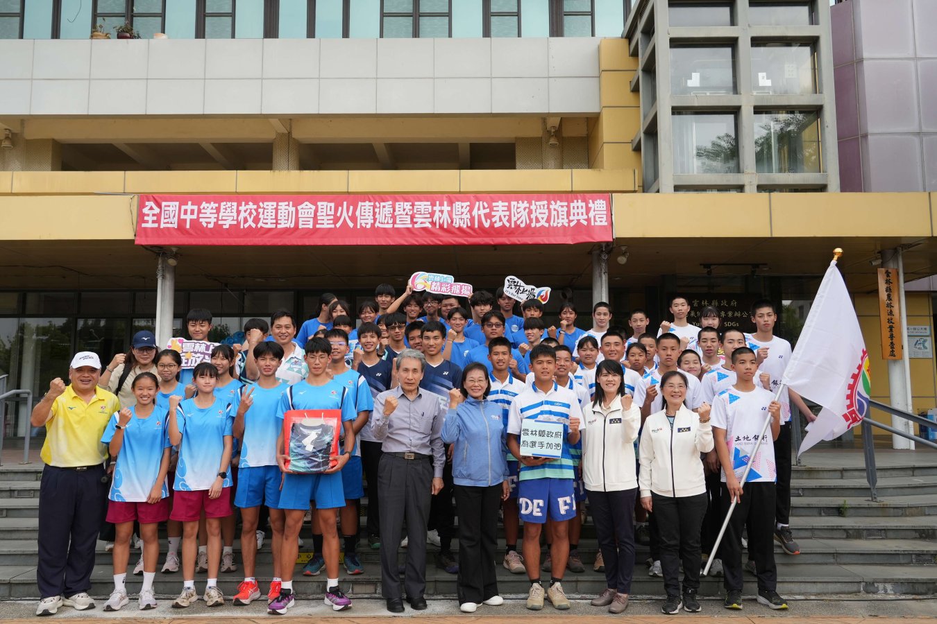 519e1acd-b2a6-4c64-9a48-f5629c628945.jpg