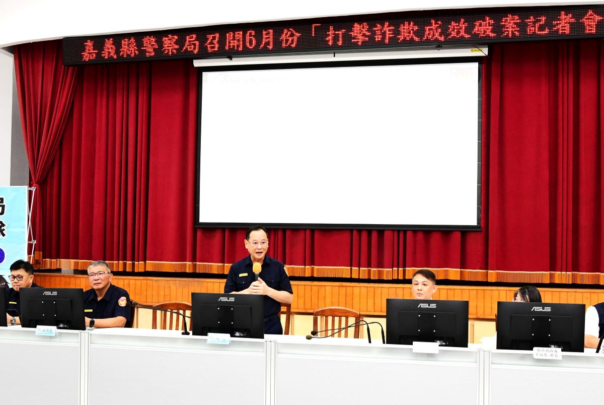 DSC_9983_1.jpg