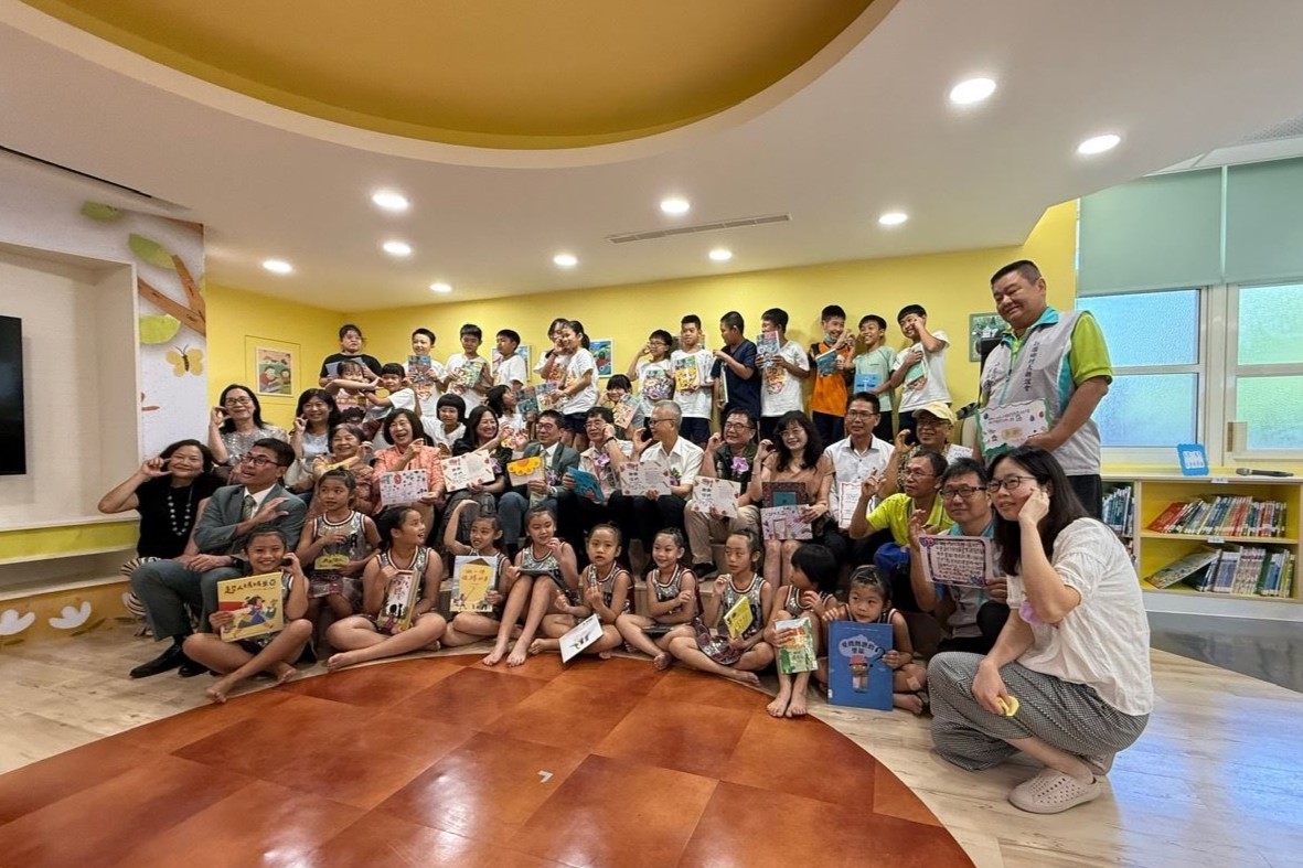 baf42a27-cf62-4d57-aea8-97dd6f02108a.jpg