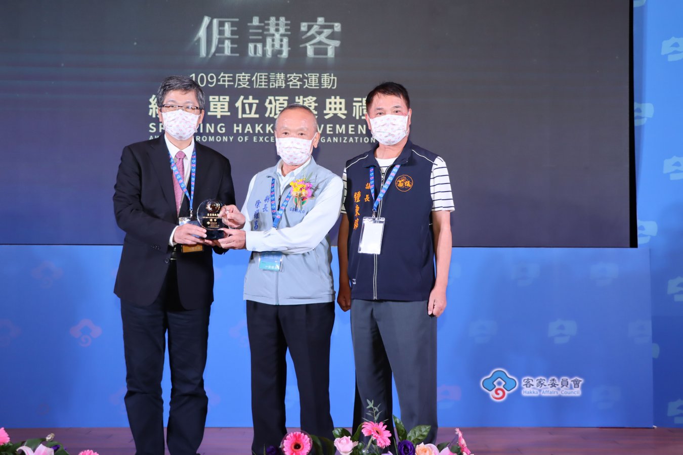 5cc2b57b-8ead-4df3-9cdd-f82ca2287f48.jpg