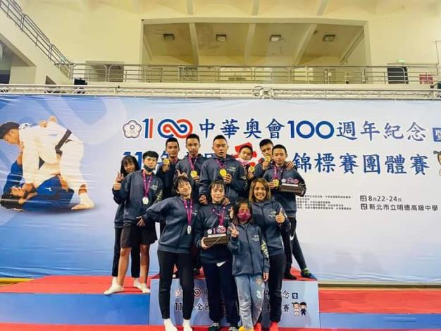 2d0358fb-18d2-44ab-8797-3441e8dc9d68710x470.jpg
