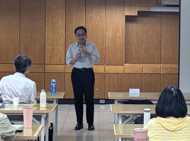 雲林縣政府政風處長邢啟春.jpg
